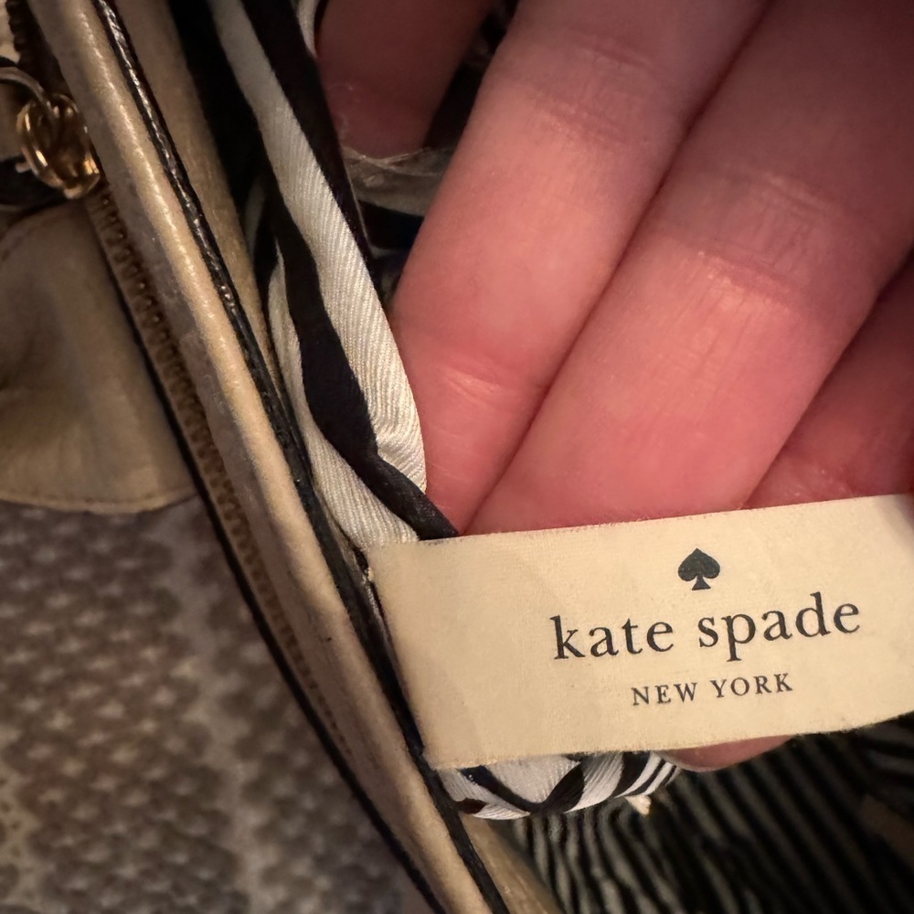 Kate Spade beige nude cream Leather Southport Avenue Lydia Satchel Purse Bag - Picture 10 of 16